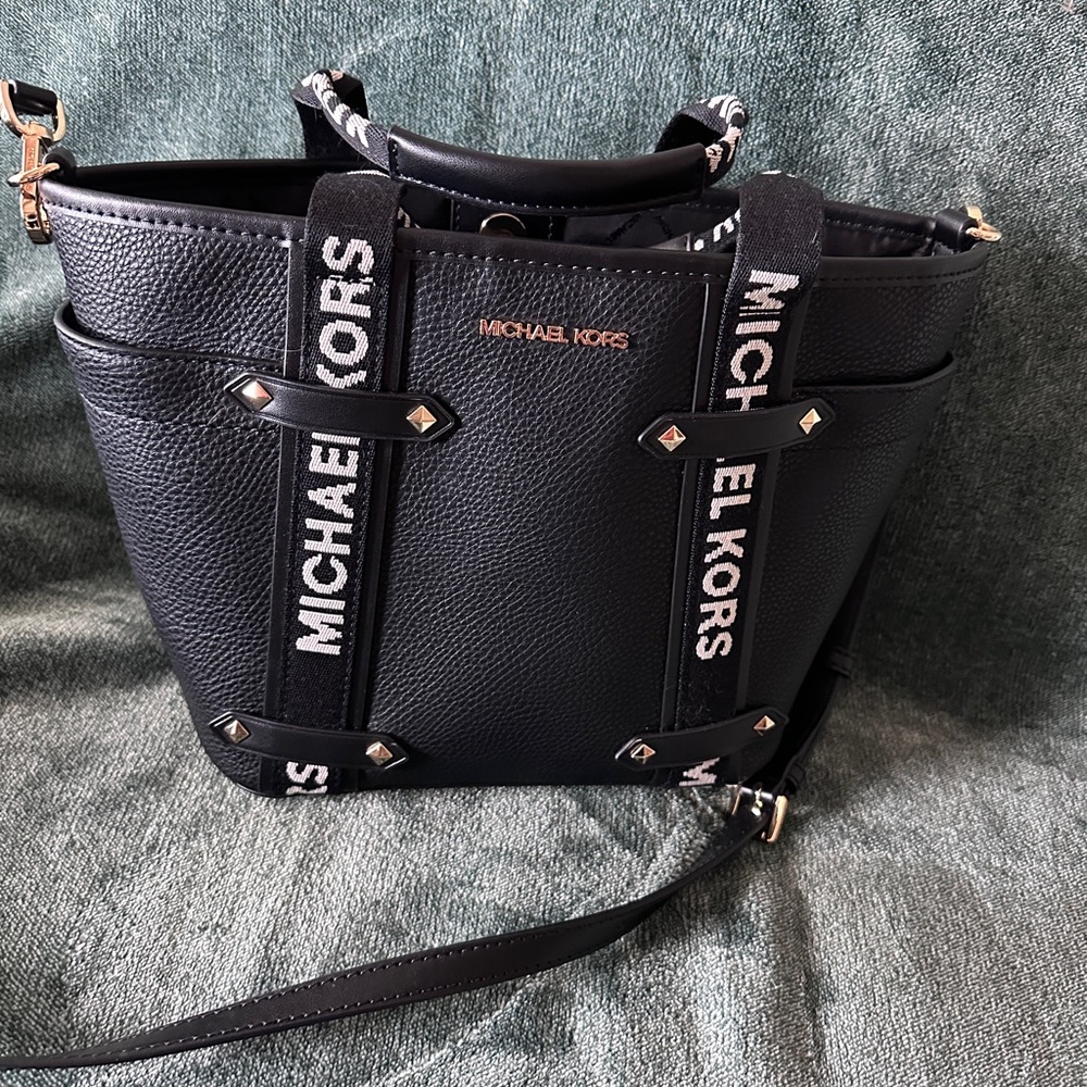 Michael Kors Black Tote Modern Minimalist Design